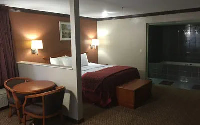 Photo 5 - Days Inn by Wyndham Bishop