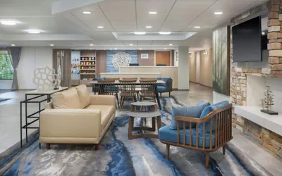 Photo 2 - Fairfield Inn by Marriott Mission Viejo / Orange County