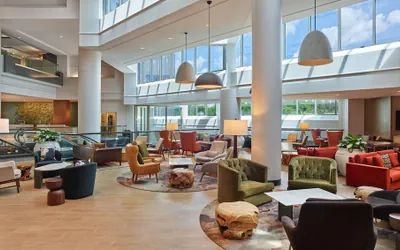 Photo 4 - Hilton Atlanta Airport