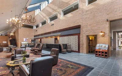 Crowne Plaza Minneapolis West by IHG