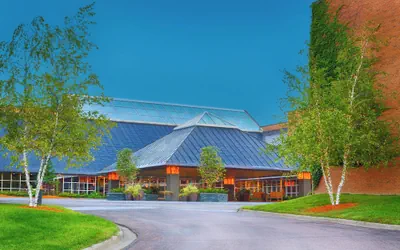 Photo 2 - Crowne Plaza Minneapolis West by IHG