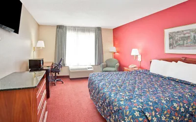 Photo 3 - Days Inn by Wyndham Marietta-Atlanta-Delk Road