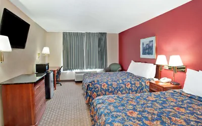 Photo 4 - Days Inn by Wyndham Marietta-Atlanta-Delk Road