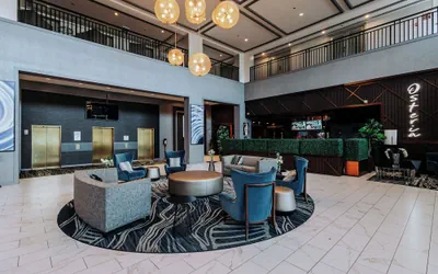 Photo 5 - DoubleTree Suites by Hilton Htl & Conf Cntr Downers Grove