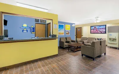 Photo 3 - Days Inn by Wyndham Moab