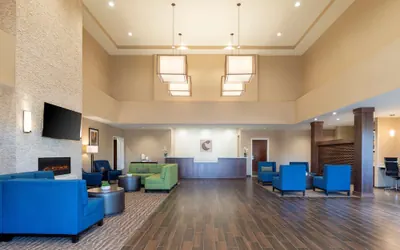 Photo 2 - Comfort Suites Summerville