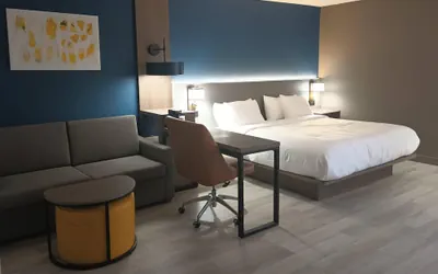 Photo 2 - Comfort Inn & Suites Johnson City - Binghamton