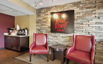Photo 3 - Red Roof Inn Charleston - Kanawha City, WV