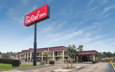 Photo 2 - Red Roof Inn Mobile North - Saraland