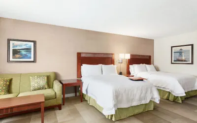 Photo 5 - Hampton Inn Colchester