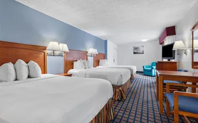 Photo 5 - Best Western Palestine Inn