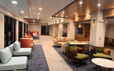 Photo 3 - Fairfield by Marriott Inn & Suites Charleston Downtown