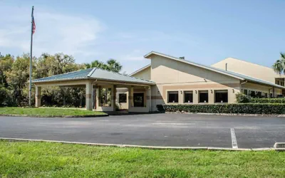 Photo 2 - Quality Inn Crystal River