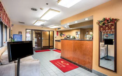 Photo 4 - Econo Lodge Princeton