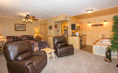 Photo 4 - Upper Canyon Inn & Cabins
