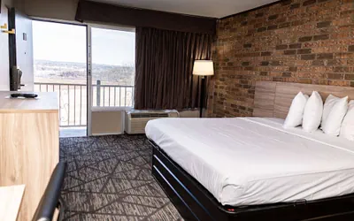 Photo 4 - Days Inn by Wyndham Batesville AR