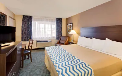 Photo 5 - Travelodge by Wyndham Aberdeen
