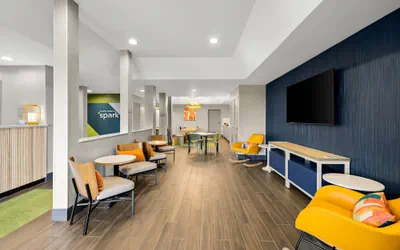 Photo 4 - Spark by Hilton Tifton