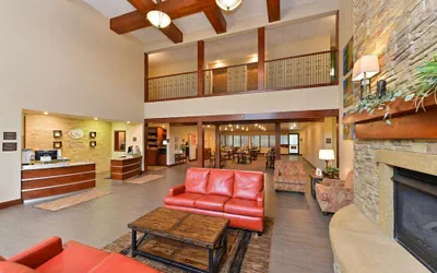 Photo 4 - Comfort Suites near Route 66