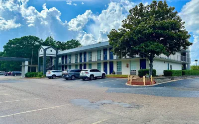 Photo 2 - Motel 6 West Monroe, LA