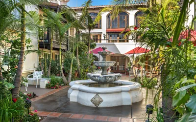 Photo 2 - Best Western Plus Carpinteria Inn