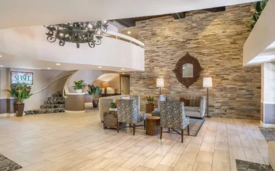 Photo 4 - Best Western Plus Carpinteria Inn