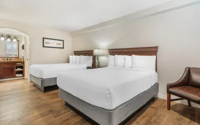 Photo 2 - Best Western Rose Garden Inn