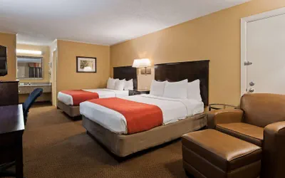 Photo 4 - SureStay Plus by Best Western Covington