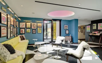 Photo 3 - The Verb Hotel