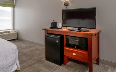 Photo 5 - Hampton Inn Charleston-Downtown