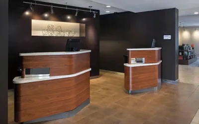 Photo 4 - Courtyard by Marriott Boston Norwood/Canton