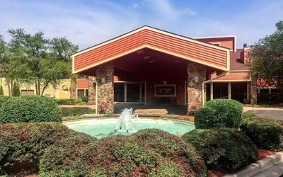 Photo 2 - Clarion Inn