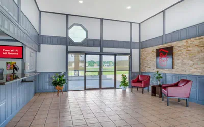 Photo 3 - Red Roof Inn Nacogdoches