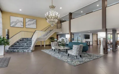 Photo 3 - Best Western Palm Beach Lakes