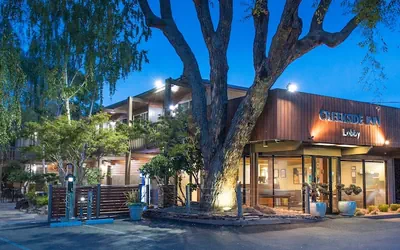 Photo 2 - Creekside Inn