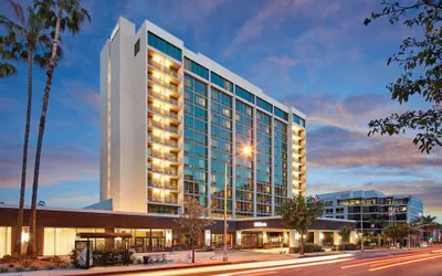 Photo 2 - Hilton Pasadena