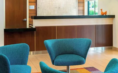 Photo 4 - Fairfield Inn & Suites by Marriott Springfield