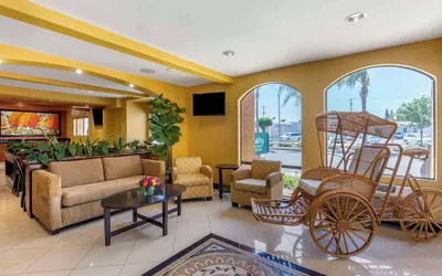 Photo 3 - Quality Inn & Suites Westminster Seal Beach