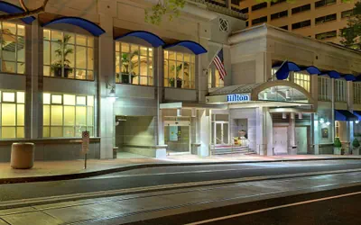 Photo 2 - Hilton Portland Downtown