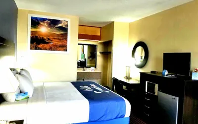 Photo 4 - Days Inn by Wyndham Easley/Greenville/Clemson Area