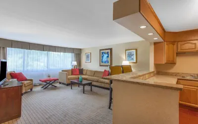 Photo 4 - Holiday Inn Charlottesville-Monticello by IHG