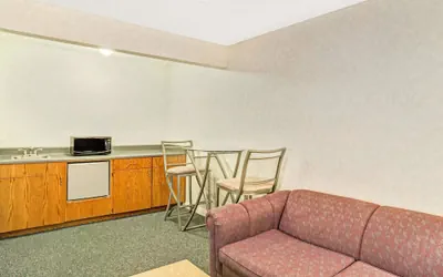 Photo 5 - Days Inn by Wyndham Carson City