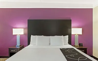 Photo 5 - La Quinta Inn & Suites by Wyndham Boston-Andover