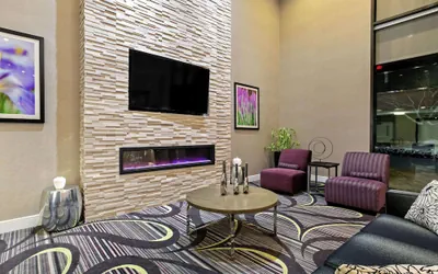 Photo 3 - La Quinta Inn & Suites by Wyndham Boston-Andover
