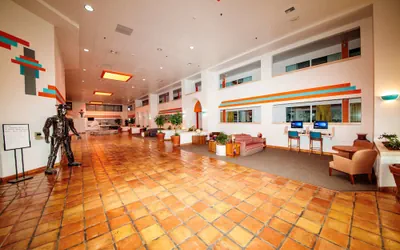 Photo 3 - Howard Johnson by Wyndham Gallup