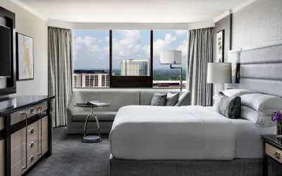 Photo 3 - The Ritz-Carlton, Atlanta