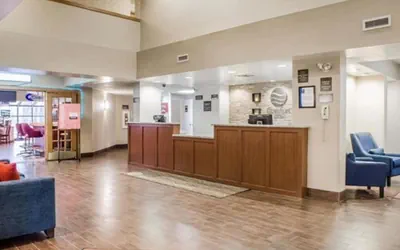 Photo 3 - Comfort Inn West Hazleton
