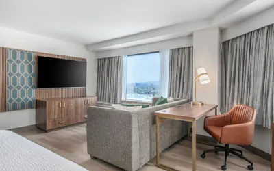 Photo 5 - Holiday Inn Los Angeles Gateway - Torrance by IHG
