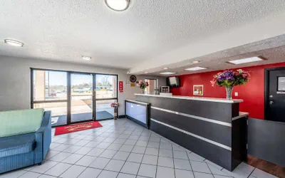 Photo 5 - Econo Lodge Vicksburg