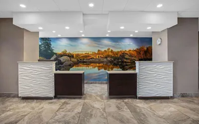 Photo 4 - La Quinta Inn & Suites by Wyndham Rancho Cordova Sacramento